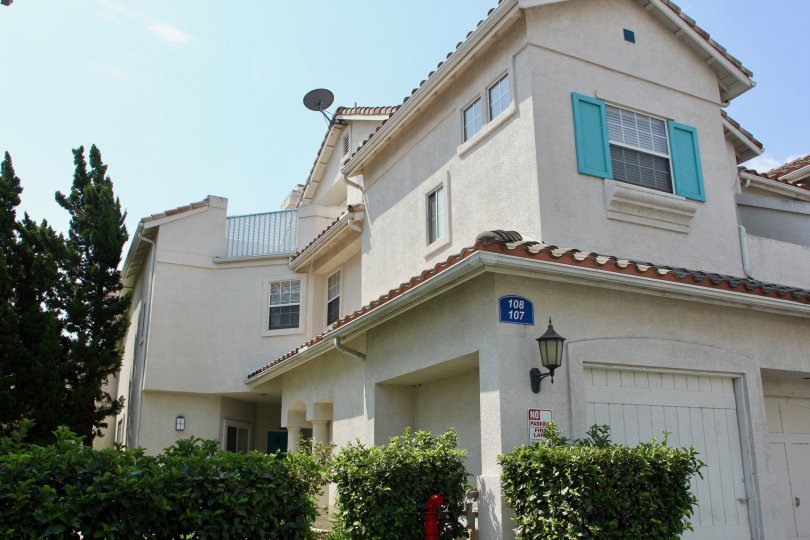 Gorgeous homes in the Villagio community found nestled in Corona, California.
