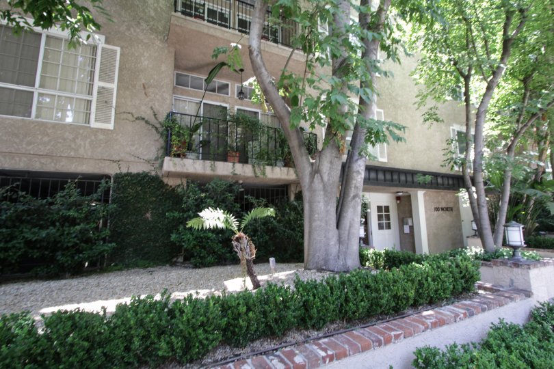 The balcony on 100 N Wetherly in Beverly Center