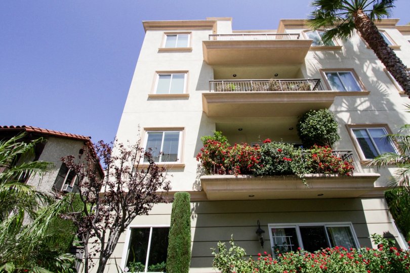 The balconies that are seen on 132 S Maple Dr