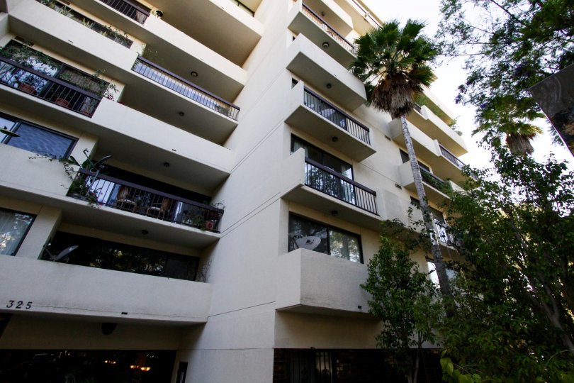 The Oakhurst Terrace building in Beverly Hills