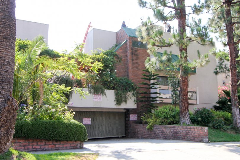 Amazingly beautiful Tower Park building with her front greenery, Beverly Hills California