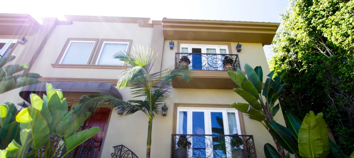 Villa Montana III offers balconies on the condos