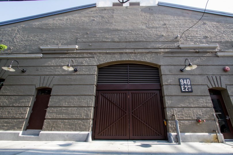 The entrance into Barn Lofts in Downtown LA