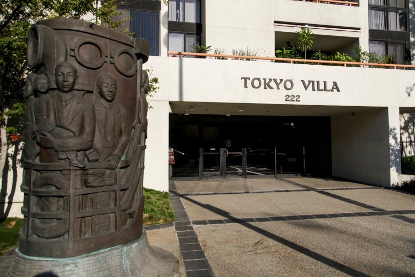 The name of the Tokyo Villa above the entrance
