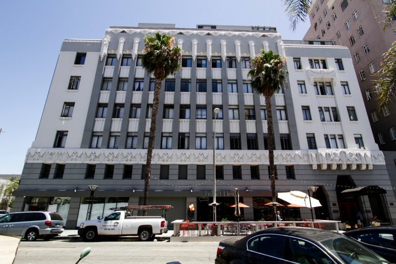 Lafayette Building is an art deco building in white and grey concrete