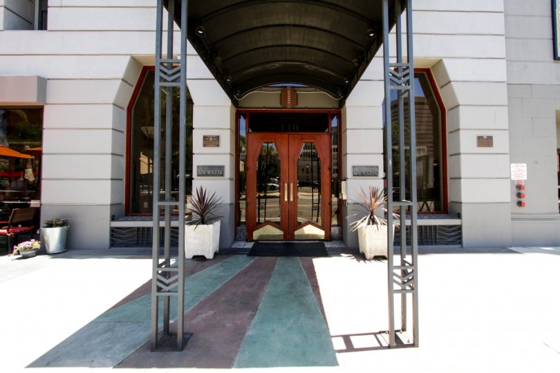 A canopy covered entrance to the front doors of Lafayette Building