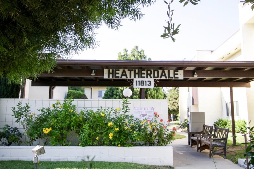 The welcoming entrance into Heatherdale in North Hollywood
