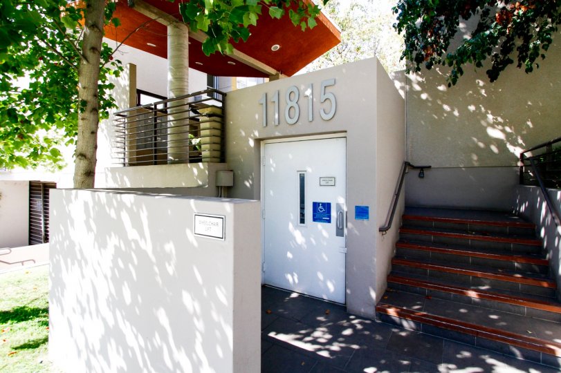 The address at the Deck House