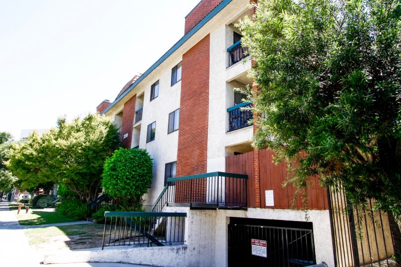 The Burchette Villas building in Glendale California