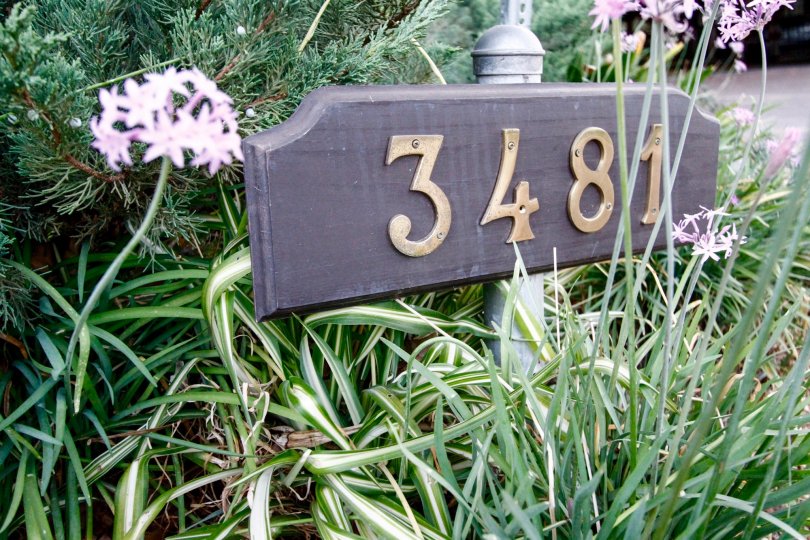 The address for Stancrest in Glendale California