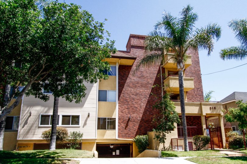 The Vista Adams building in Glendale California