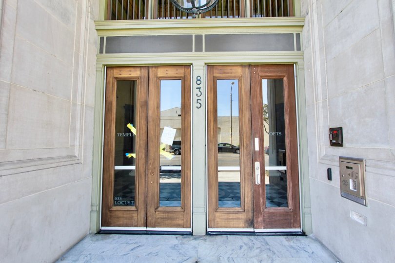 The address at the entrance into Temple Lofts