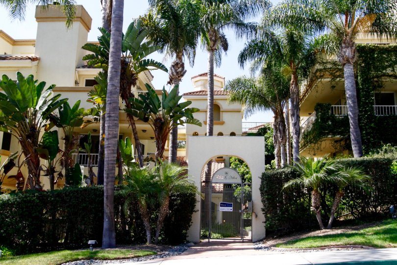 The walkway into Villa Malibu in CA California