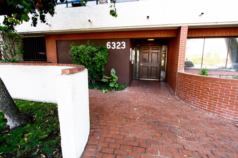 The address to 6323 Reseda Blvd in Reseda California