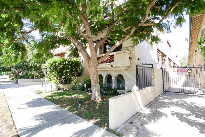 The gated side entrance at 4360 Ventura Canyon Ave