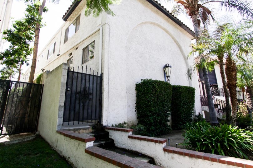 The Dickens Street Townhomes building in Sherman Oaks