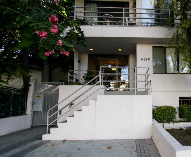 The entrance into Kester Villas