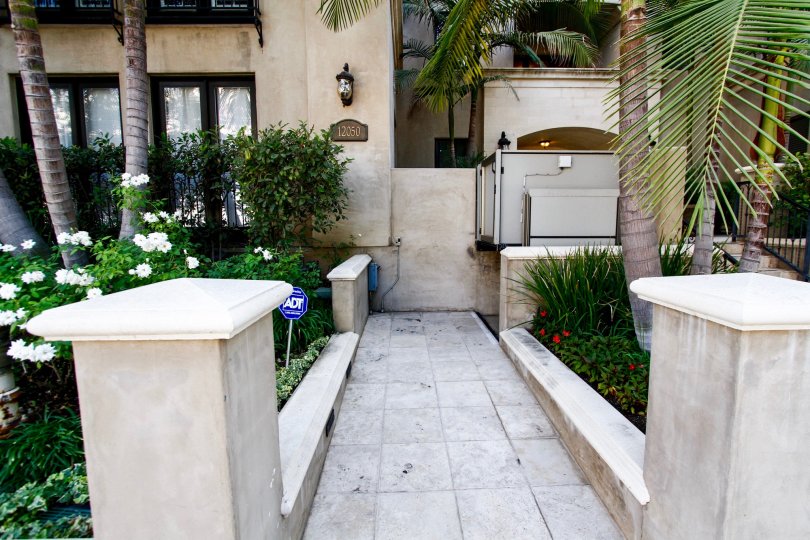 The walkway in the Vita Bella