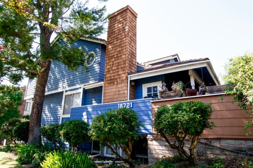 The Country Walk Tennis Club building in CA California
