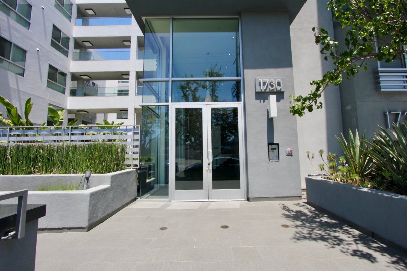 Entrance to the modern1730 St Johns Wood Building, West LA, California