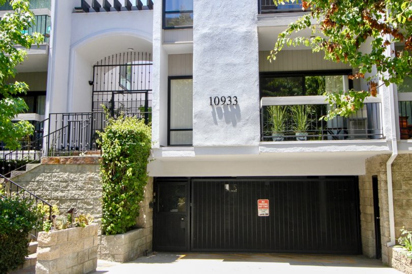 An unbeatable view of Westwood Center Townhomes's entrance, Westwood, california
