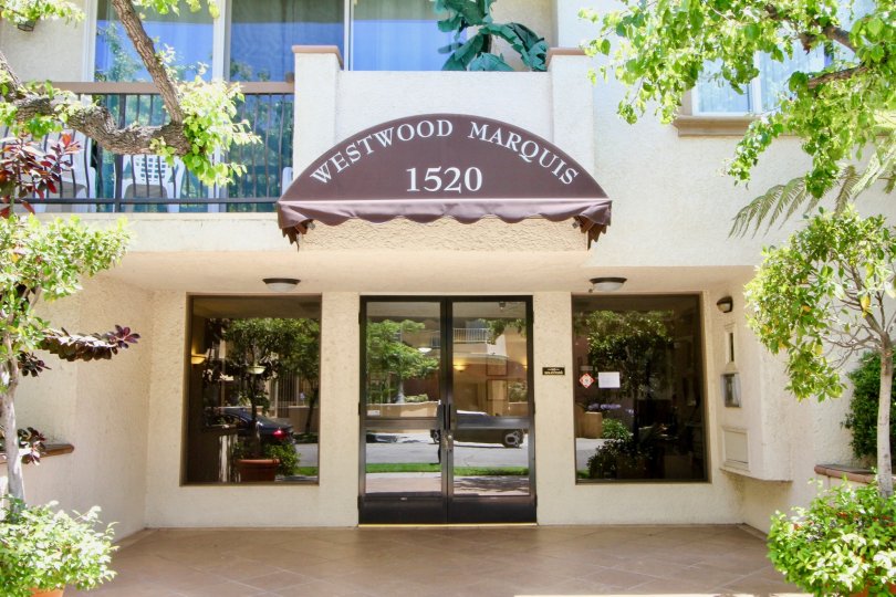 Westwood Marquis, Westwood, California is A beautiful sky high well construct building which have elegant colour and shiny bright glass windows. Lots of green trees enhance its beauty. A sunny bright day give it an amazing look.