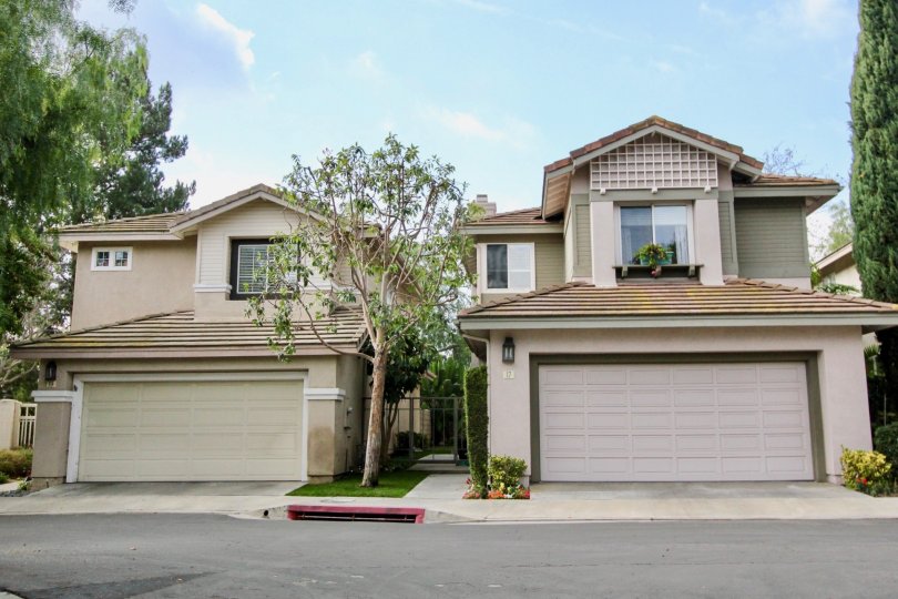The Cottages neighborhood of Aliso Viajo features two story homes with garages such as these.