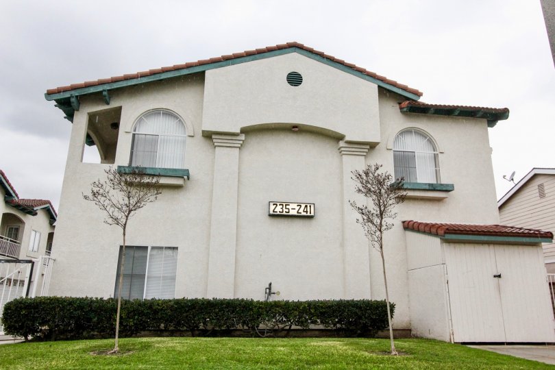 La Vie En Rose Building House Park Location at Anaheim City