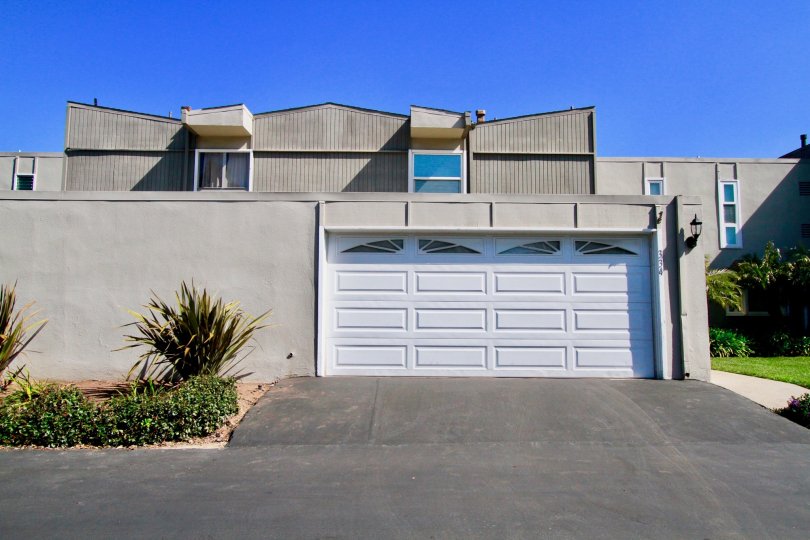 Newport Riviera modern two car garage home in Costa Mesa, California
