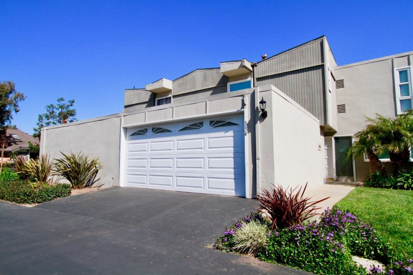 A residential area that is unique with garage in the Newport Riviera community.