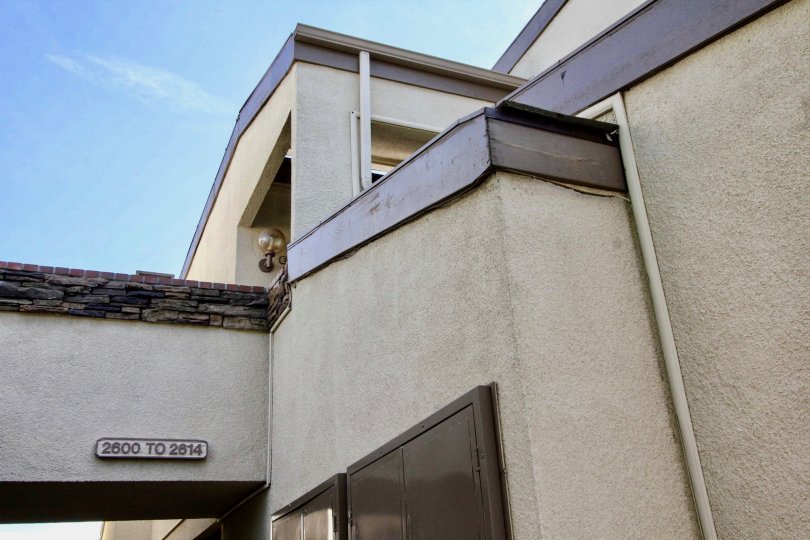 Greenview Terrace Fullerton California with irregular shaped modern floor design