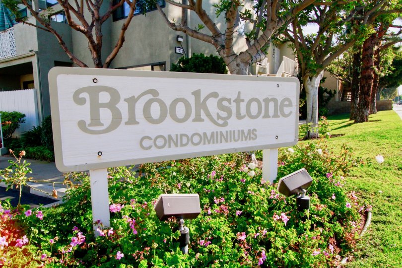Brookstone Huntington Beach California with broad sign board and grass cover dressed