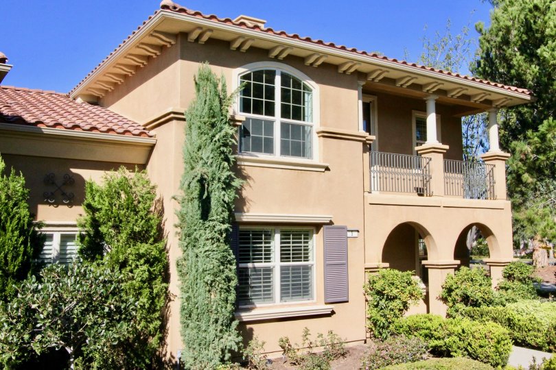Cortile homes are located in the coastal area of Irvine, California. The Cortile neighborhood is located in the Woodbury Irvine neighborhood with homes built between 2006 to 2008.