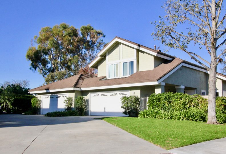 Multi-story home with multiple-car garage in Woodbridge Grove, Irvine, California