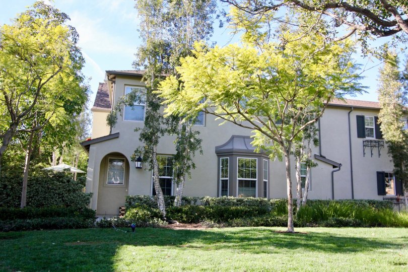 The Athenrton Glen is the french models and small indoors and glass windows in the city of Ladera Ranch