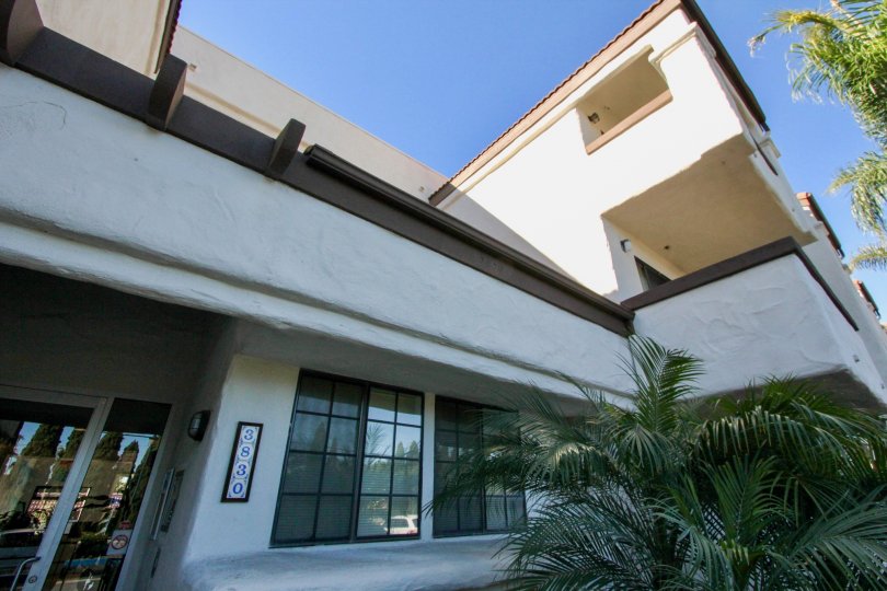 Vista Oceana are & two bedroom condos that are an easy walk to the Trestles surf beach. Vista Oceana condos come with carport parking. There is a security code system at the front door so entrance to the complex is very restrictive.