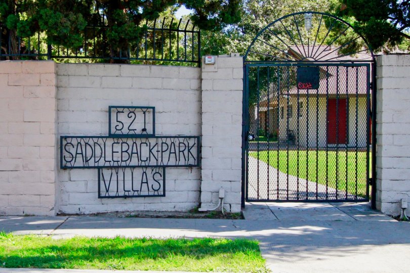 Entry to Saddleback Park Villas in Santa Ana, California