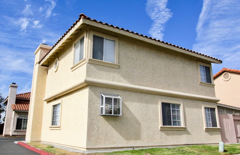 The back of Villa Rosa Home and the yard in Vhula Vista