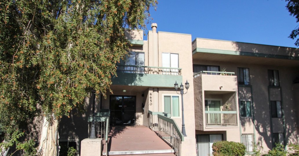 Amherst Spring , College Area  , California,mauve building, apartment