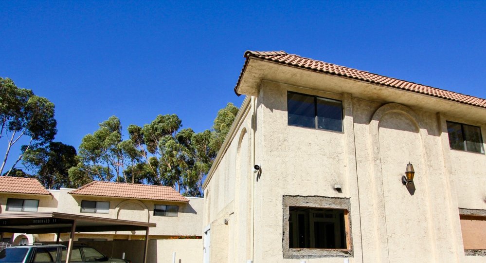 Cozy Los Arcos Apartments in the College Area of California.