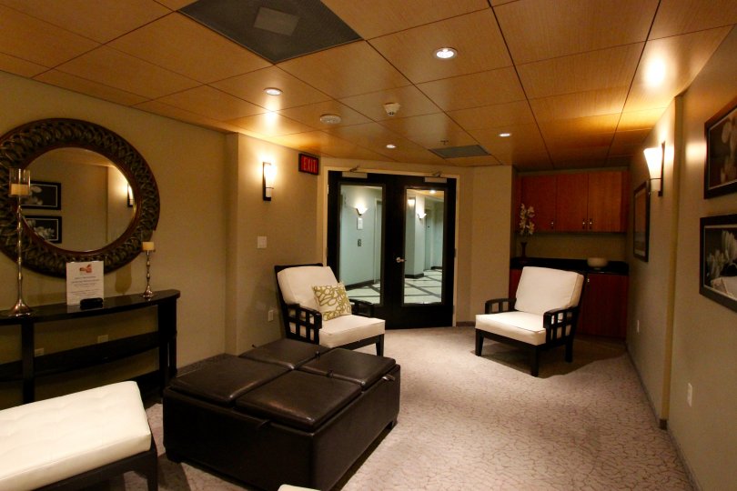 olara Lofts, City: Downtown San Diego, a nice room with nice furniture and a mirror