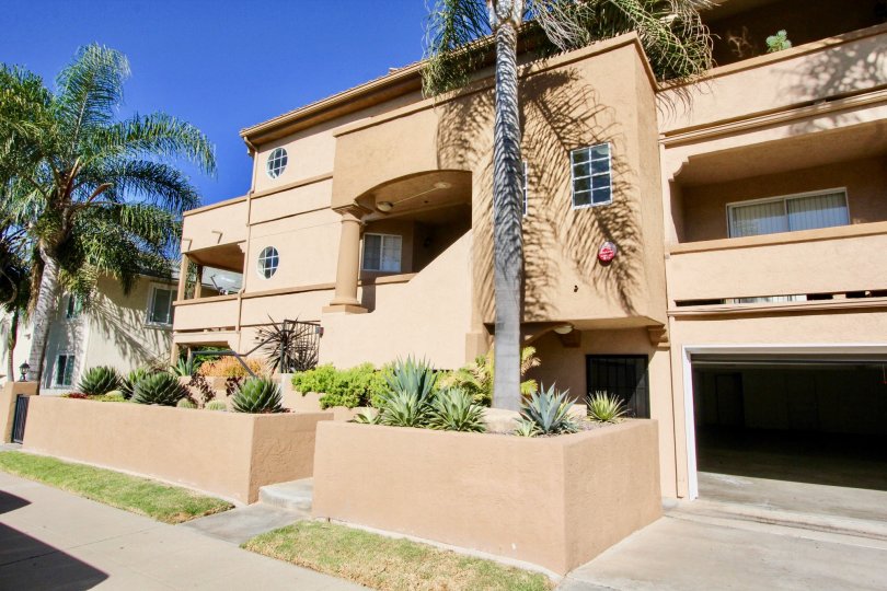 Housing with attached stairways and underground parking at Playa Flores in Imperial Beach California