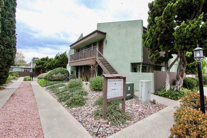 ALT="Villa Mesa Parks Community at La Mesa in California"