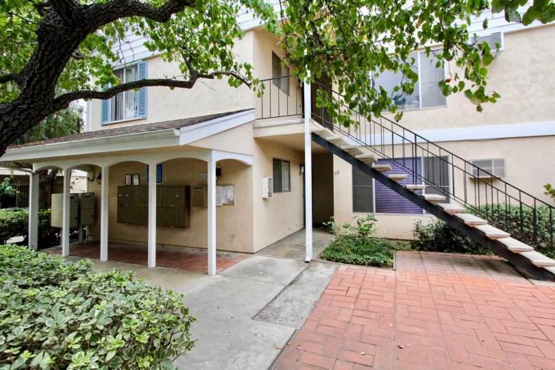 Williamsburg Square La Mesa California house with stairs to apartment