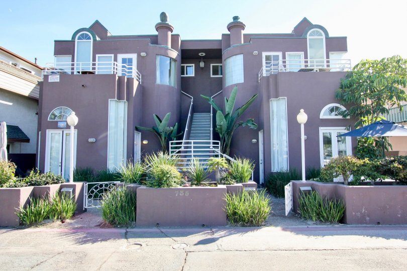 A sunny day in the residential community of Sand Castle in Mission Beach, California.