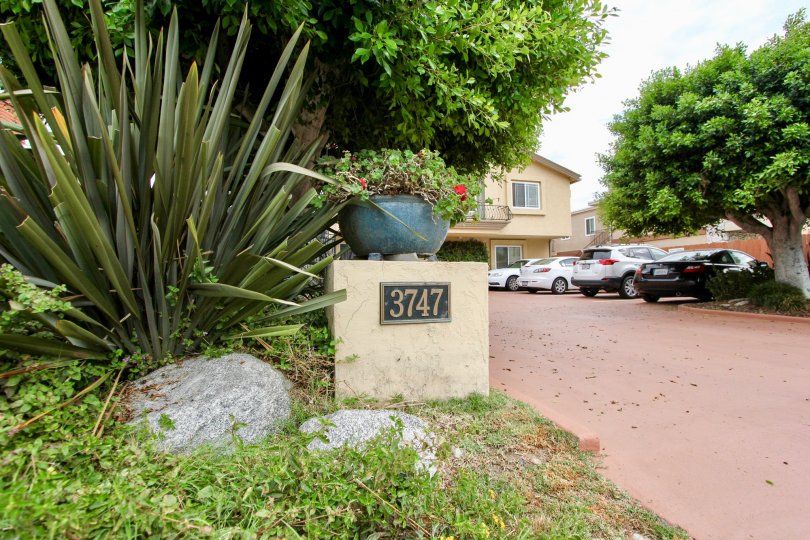 North Park Villas ,North Park , California, car parking, number