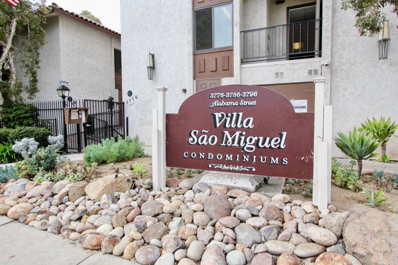 The rock and desert landscaping in Villa Sao Miguel in North Park, California is low maintenance.