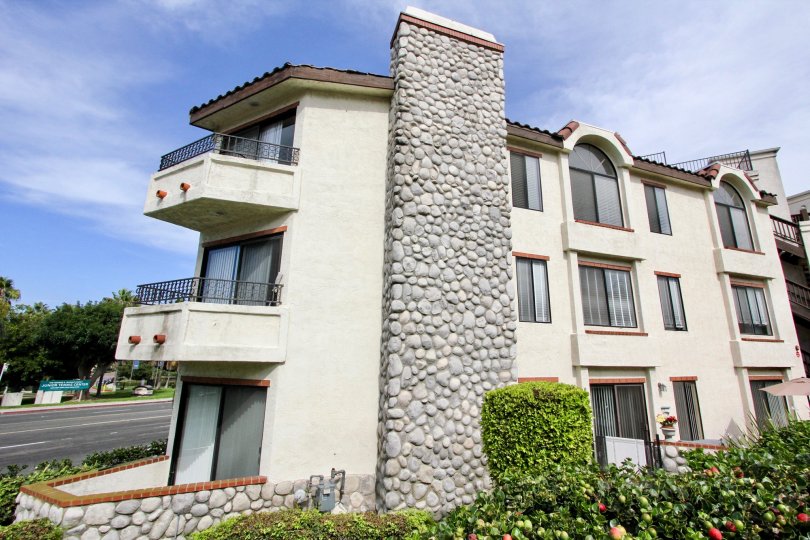 beautifully made edifice in Bay Point, Ocean Beach, California