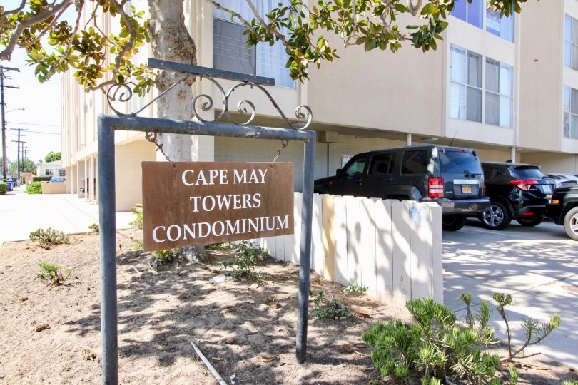 Condominium. Located in a small and quiet property that is walking distance to the beach.