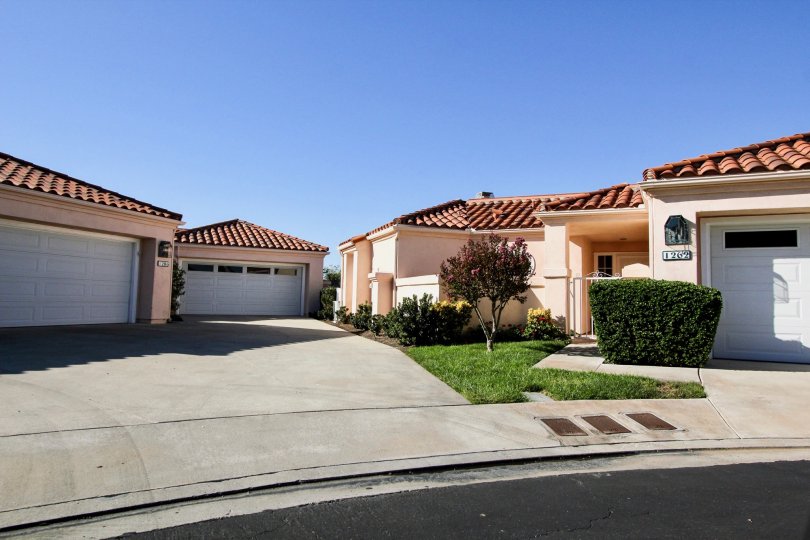 A bungalow with multiple garages in the Colony neighborhood.